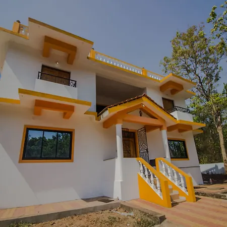 Oyo 13914 Home Graceful Studio Siolim